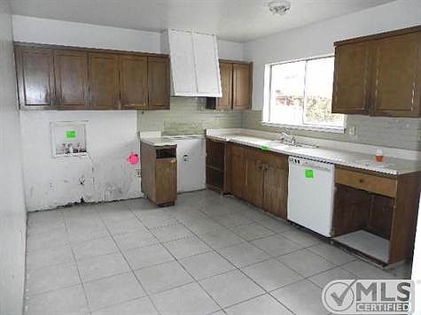 5th image of 2904 Lockwood Dr