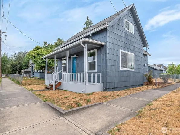 714 S Pacific Avenue, Kelso, WA 98626