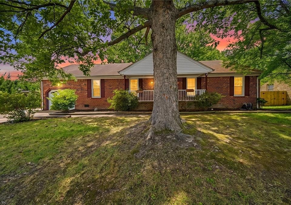 1st image of 908 Landing Creek Dr