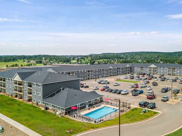 Red Rock Apartments