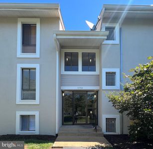 5758 Village Green Dr Suite 5758A, Alexandria, VA, 22309