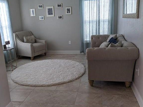 2nd image of 3931 NE 23rd Pl