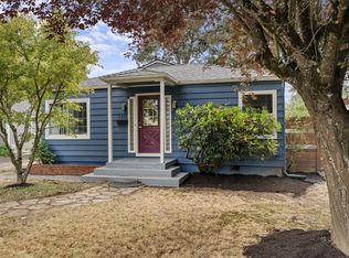 5220 NE Skidmore St, Portland, OR 97218