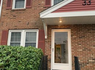 33 Fox Meadow Rd APT D, Leominster, MA 01453