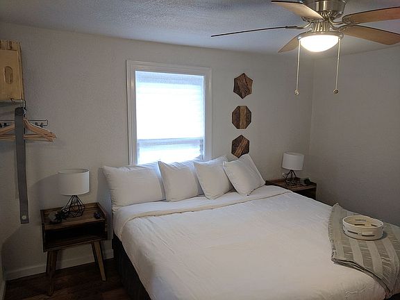 5th image of 222 Claywell Dr
