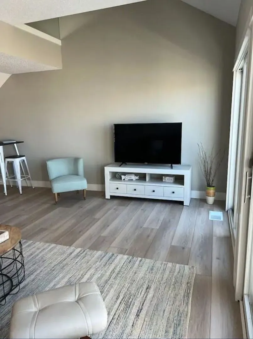 116 Millpoint Dr. — Photo 4