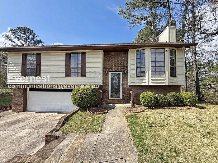 617 Carson Crest Cir — Photo 1