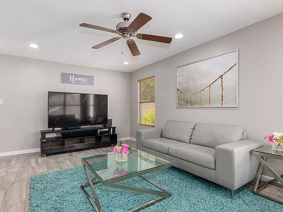 5th image of 4806 E Melinda Ln
