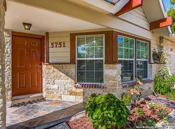 3rd image of 5751 Country Sun Dr
