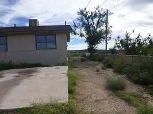 50 Grieg West side yard