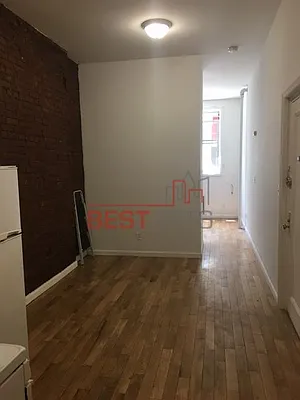 Rented by Best Apartments North Inc | media 18