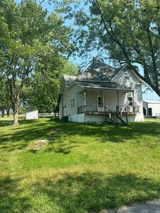 110 Buckner St, Paris, MO, 65275