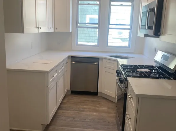 1 Park Ave Floor 2, Babylon, NY 11702