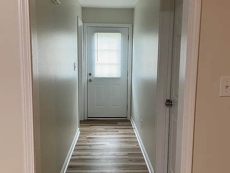 Boxwood Pl NW — Photo 9