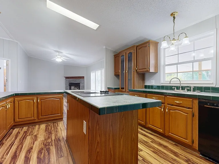 6498 Central Ave — Photo 13