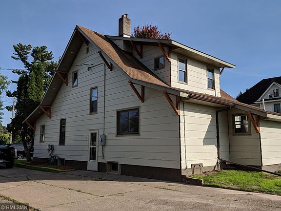 2nd image of 406 Lawler Ave S