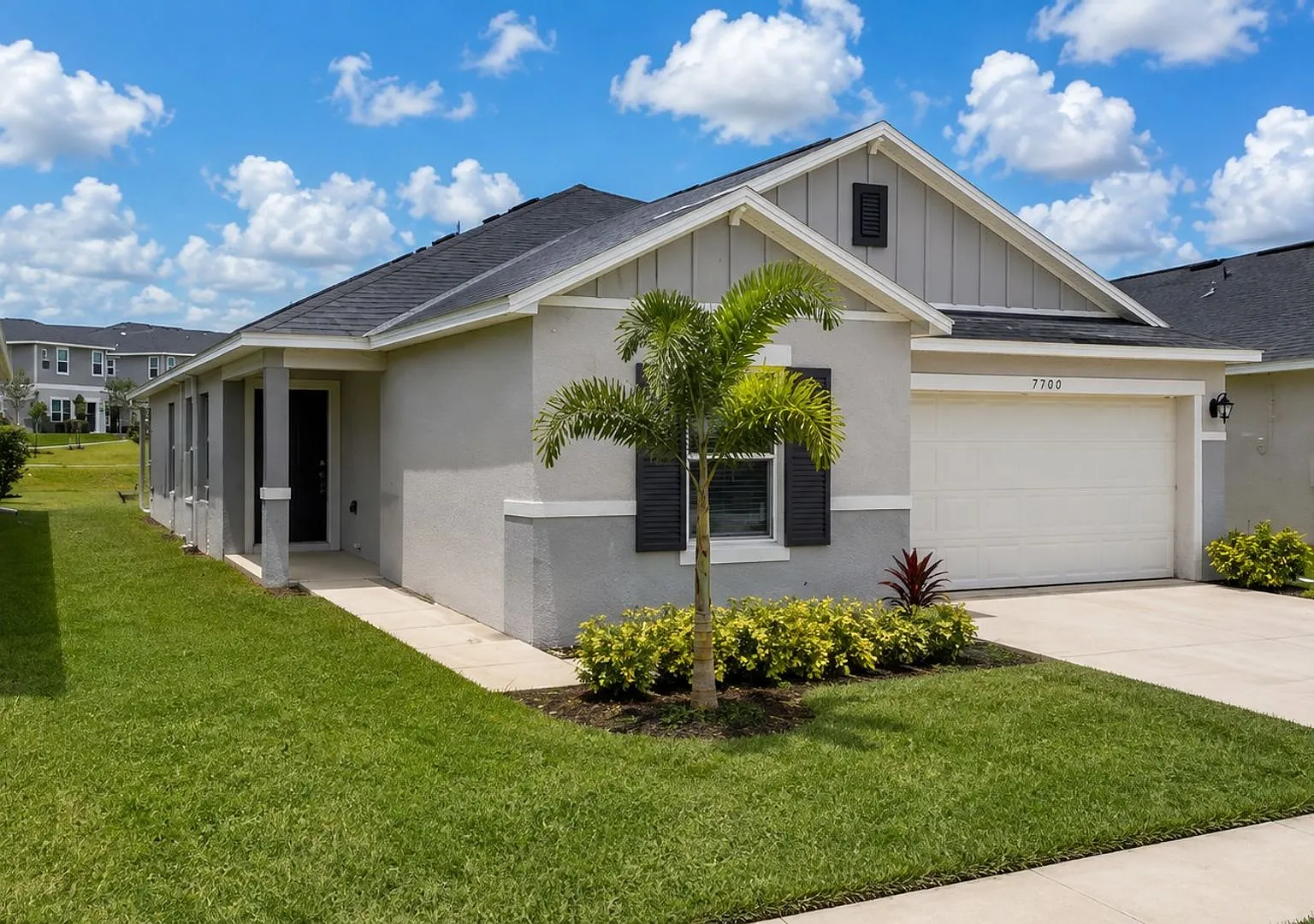Single Family Home Bellaviva- Champions Gate — Photo 3