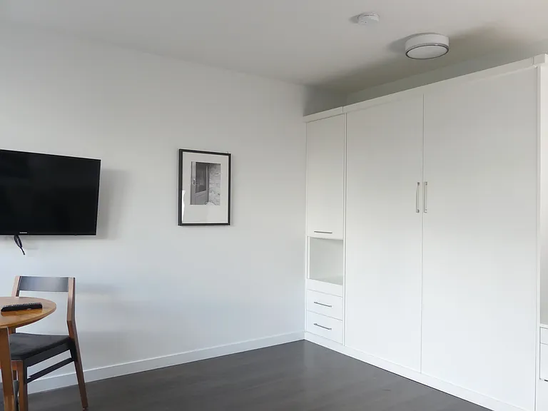 183 Georgia St E — Photo 22