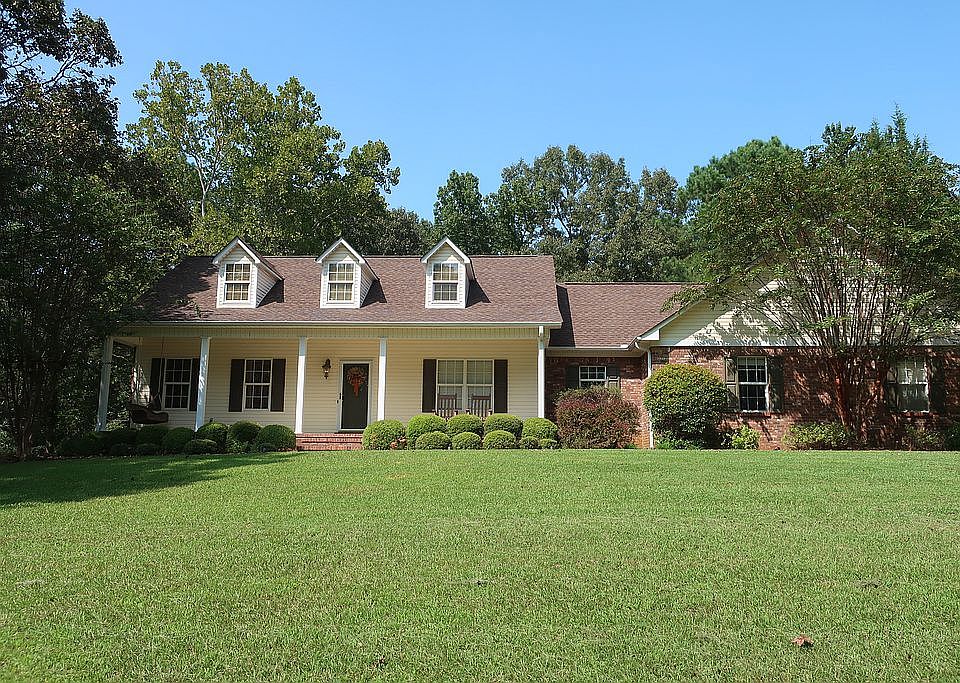 View from front yard