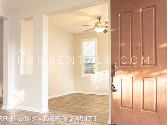 4th image of 2839 Jackson Ave
