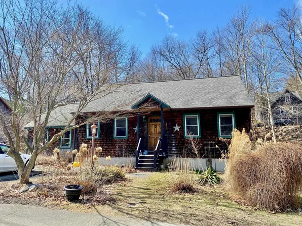68 Wilsons Woods Road, Brattleboro, VT 05301
