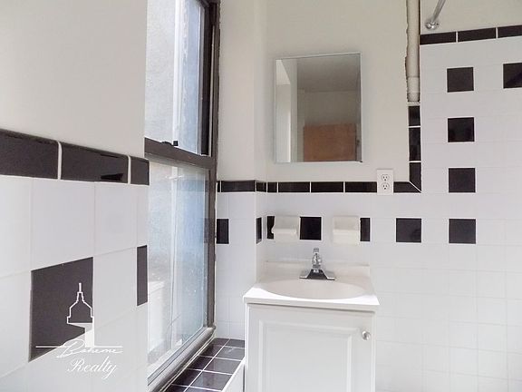 5th image of 170 1st Ave APT 5A