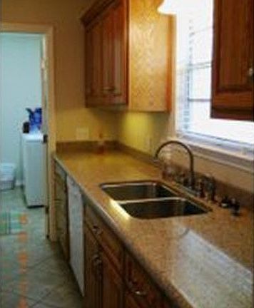 2nd image of 411 Jeanette Dr