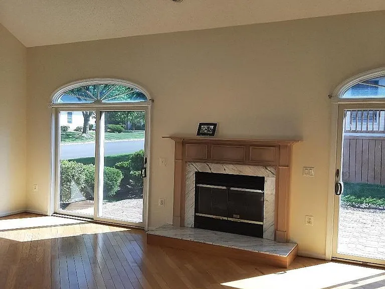 52 Westminster Dr — Photo 10
