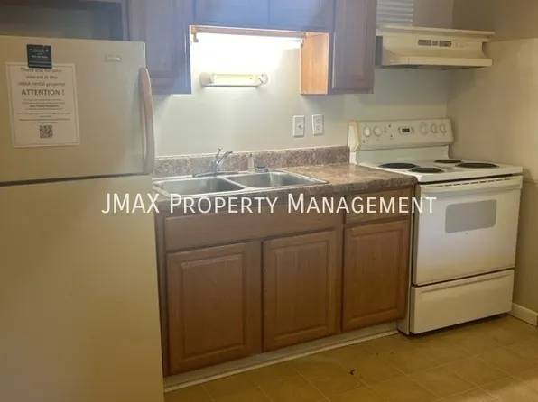 3720 Panorama Ave NW APT 1, Roanoke, VA 24017