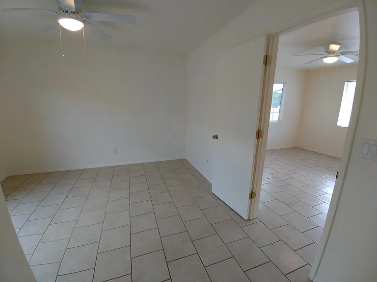 77 E Cliff House Dr — Photo 8