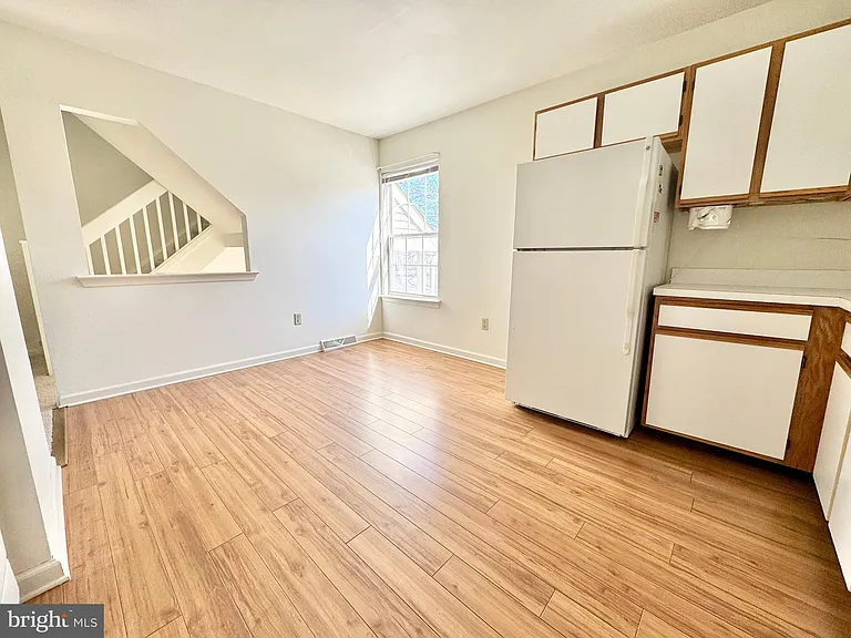 305 Charring Cross Dr — Photo 10