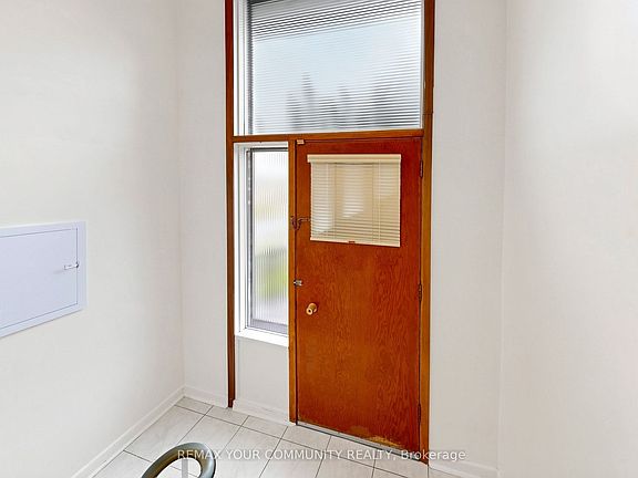 2nd image of 21 Gade Dr