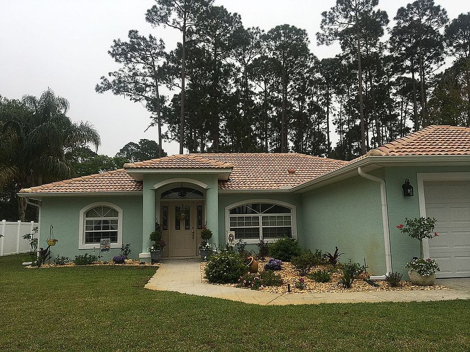 2nd image of 114 Breeze Hill Ln
