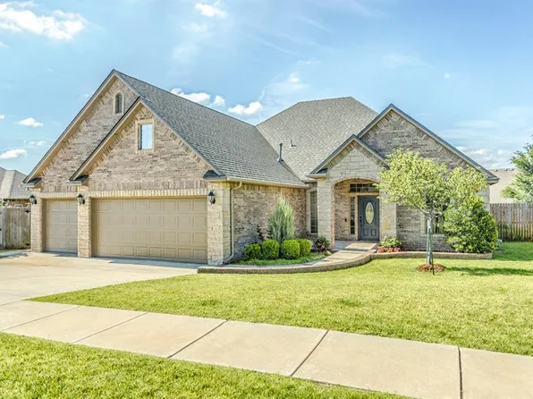 4608 NW 162nd St, Edmond, OK 73013