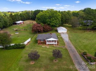 5170 Woodleaf Rd, Salisbury, NC 28147