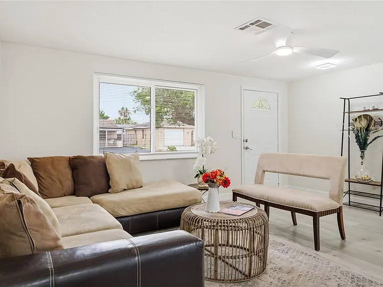 6338 Aberdeen Ave — Photo 8