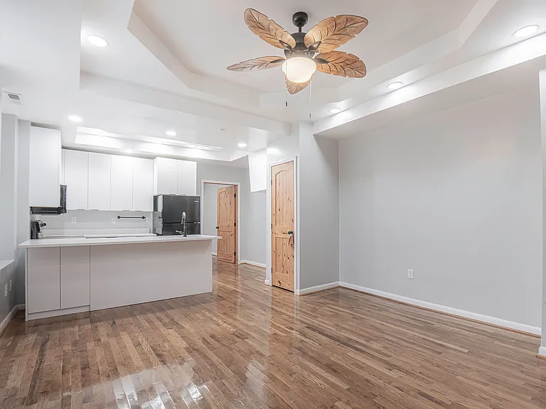 802 Central Ave #6 — Photo 5