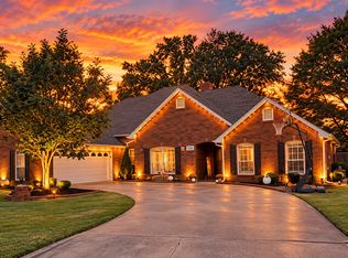 2507 Bacon Ct, Muskogee, OK 74403