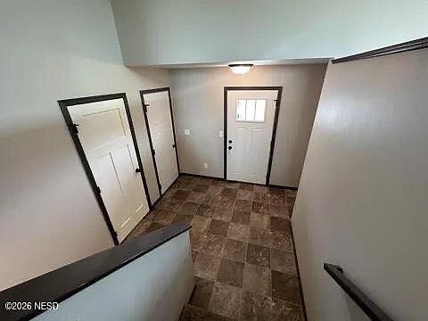 5th image of 709 Sunset Cir