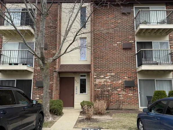 434 Pleasant Run Dr APT E, Wheeling, IL 60090