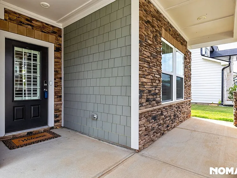6039 Hickory Creek Ct — Photo 34