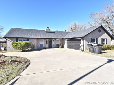 1949 Windstone Ct, Bartlesville, OK, 74006