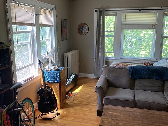 4th image of 119 W 33rd St #207