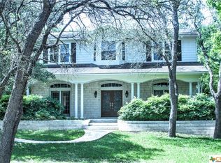 1241 E Creekview Dr, Salado, TX 76571