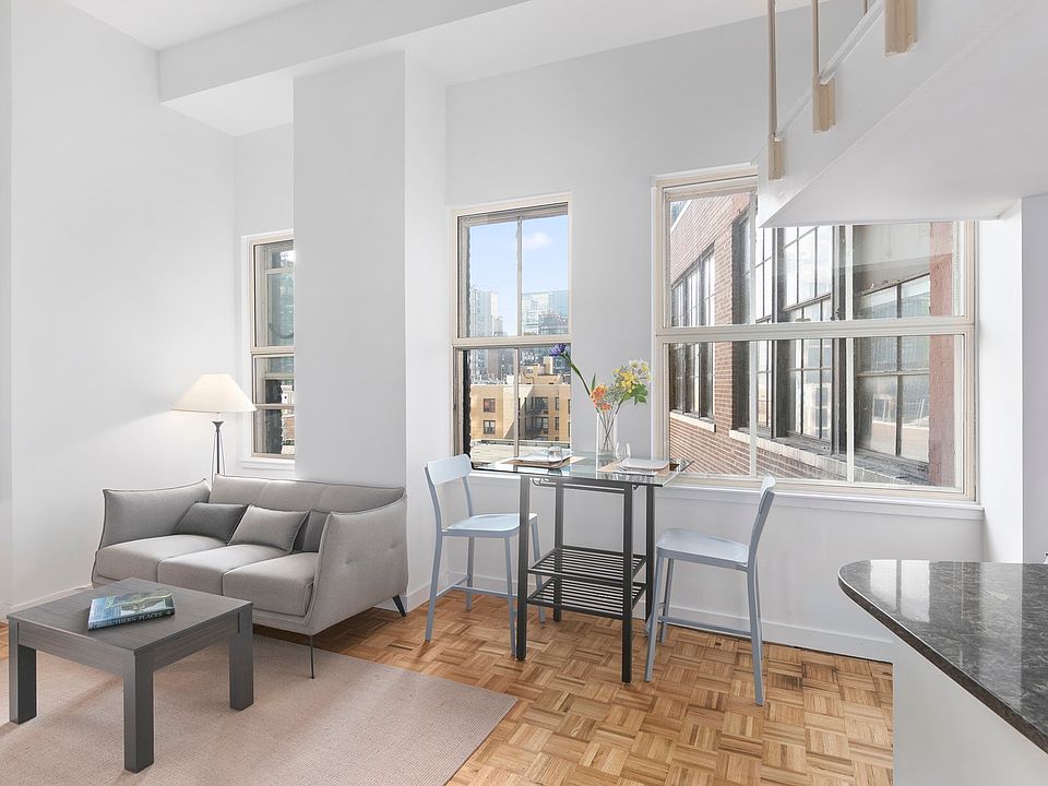 1st image of 111 4th Ave APT 4O