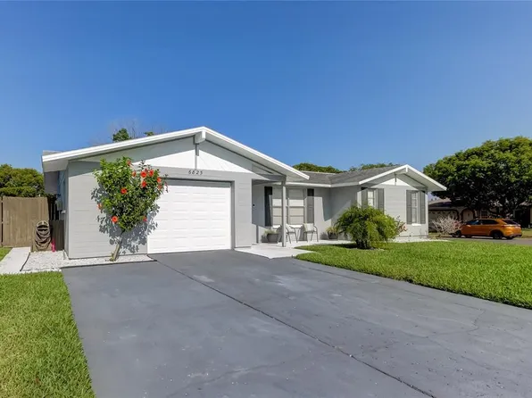 6825 Hills Dr, New Port Richey, FL 34653
