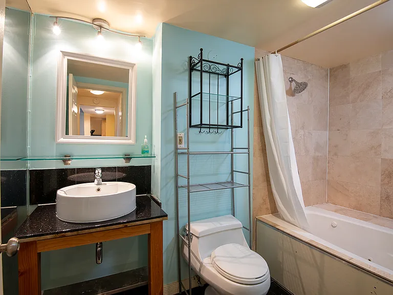 4600 Duke St #708 — Photo 12