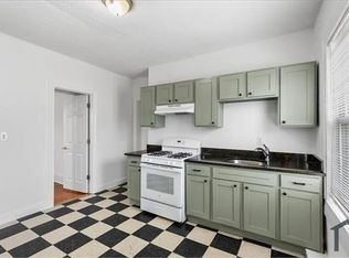 55 Mascot St APT 3, Dorchester Center, MA 02124