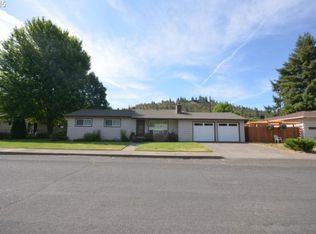 2432 Wright Dr, The Dalles, OR