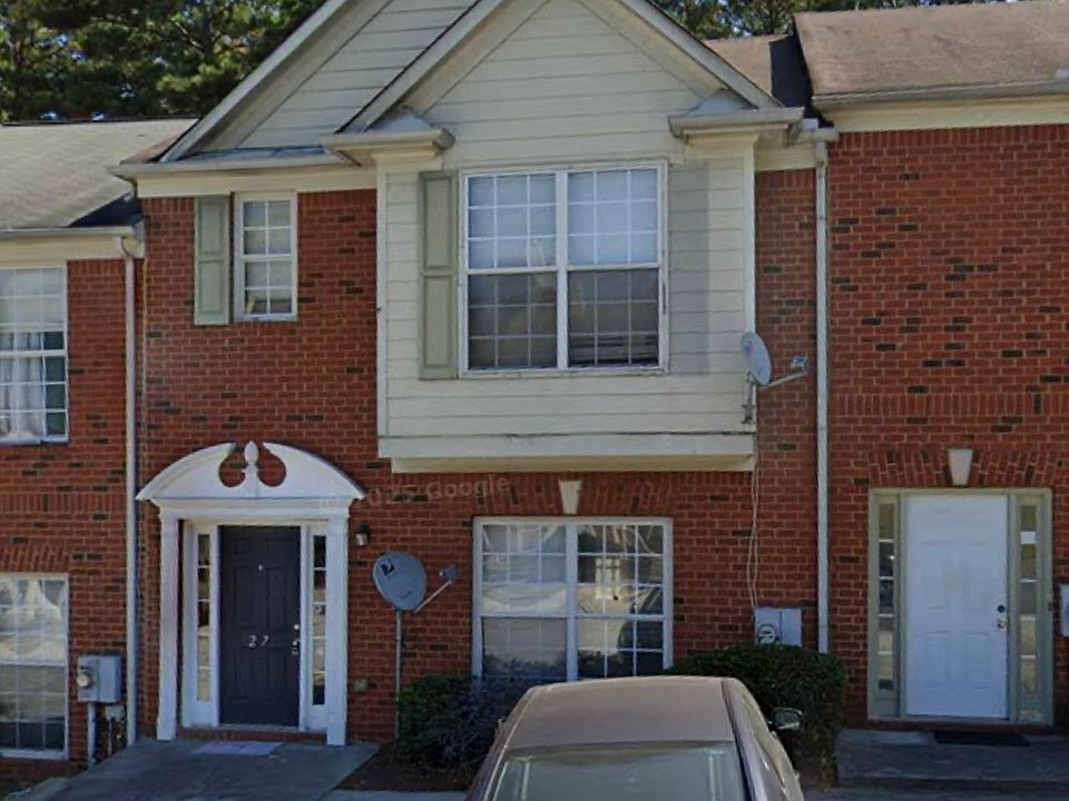 1st image of 2672 Parkway Trl